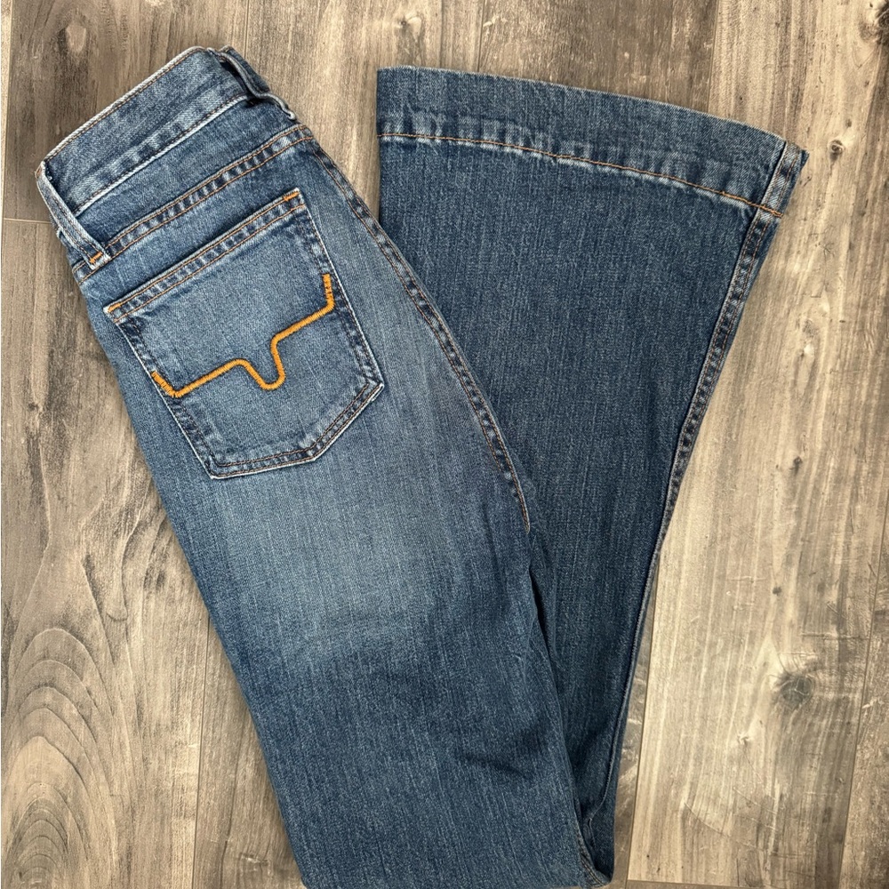 Classic Blue Women's Jeans